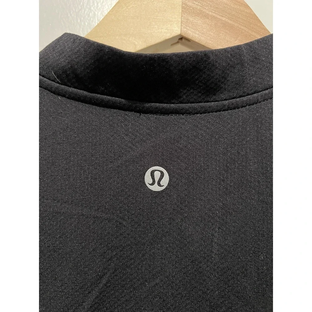 Lululemon Front-Zip Mock-Neck Tennis Tank Top Black Size‎ 6 Athletic Pickleball